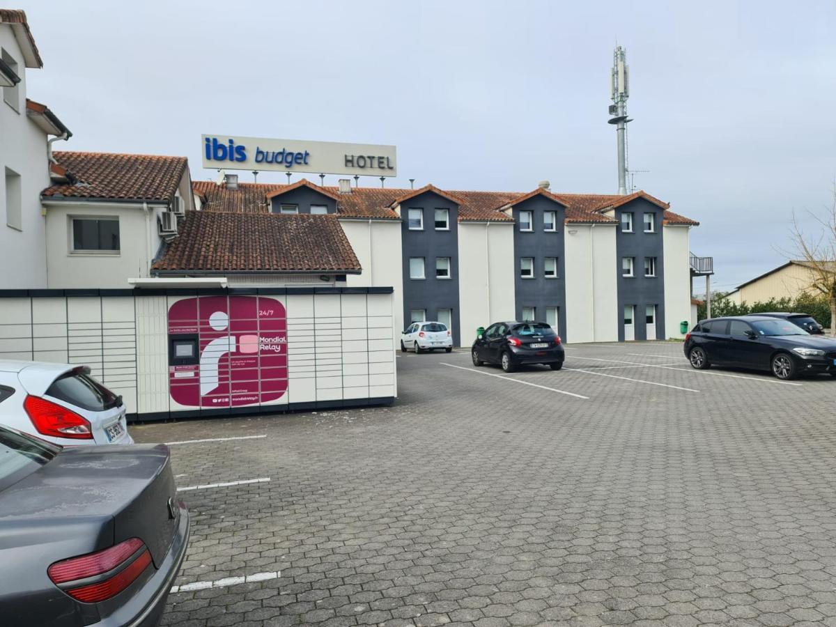 Ibis Budget Agen Hotel Le Passage  Buitenkant foto