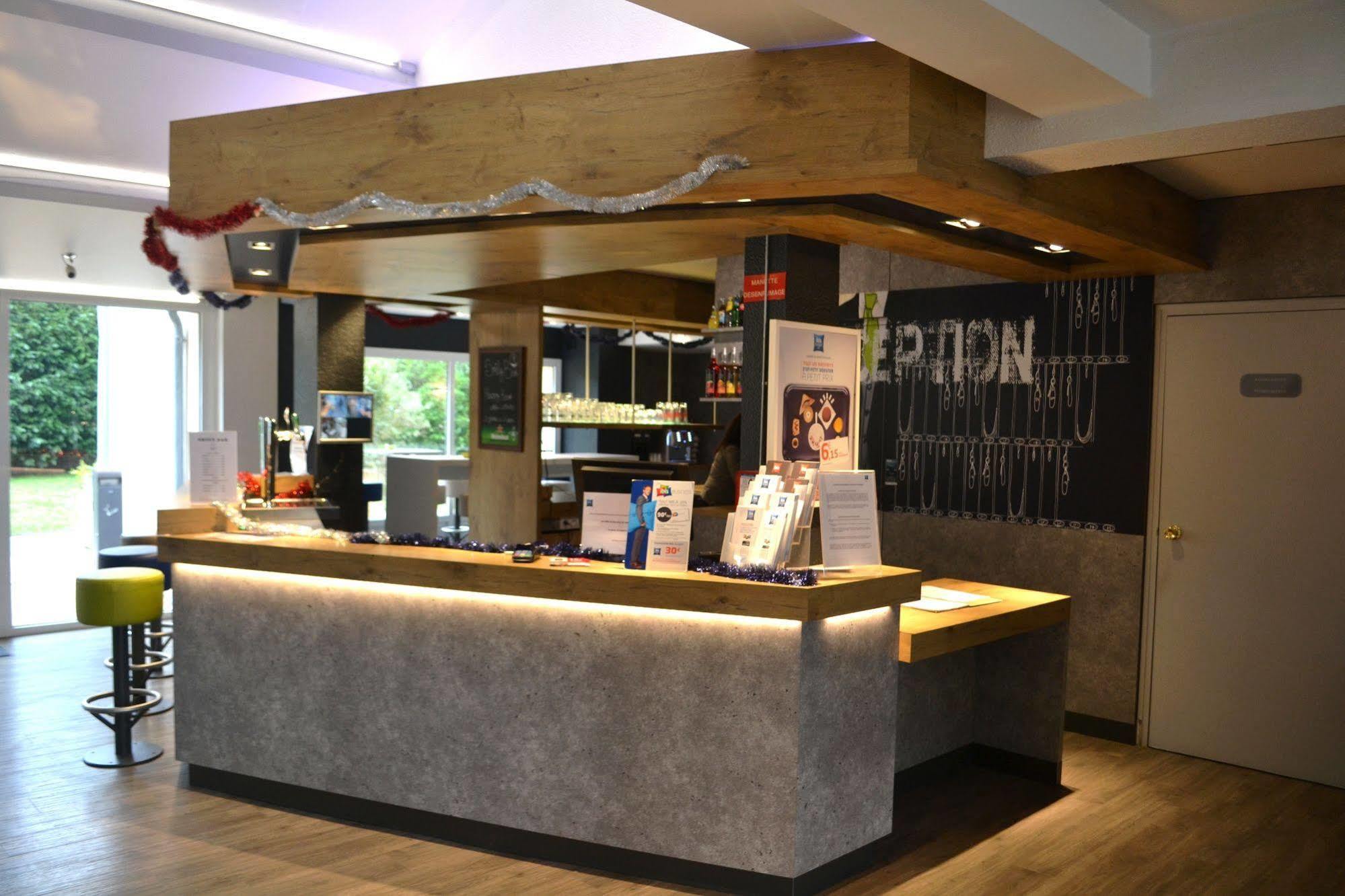 Ibis Budget Agen Hotel Le Passage  Buitenkant foto